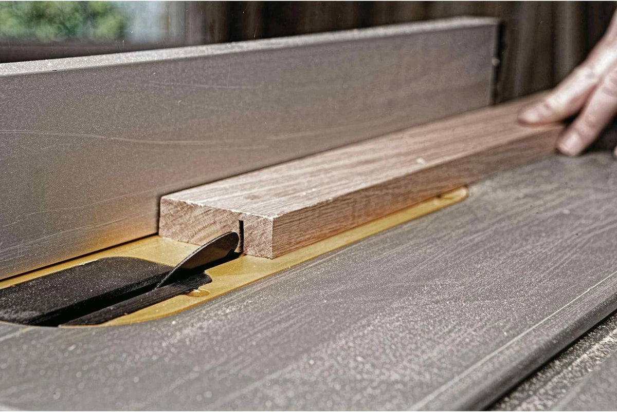 10-Inch Jobsite Table Saw With Rolling Stand