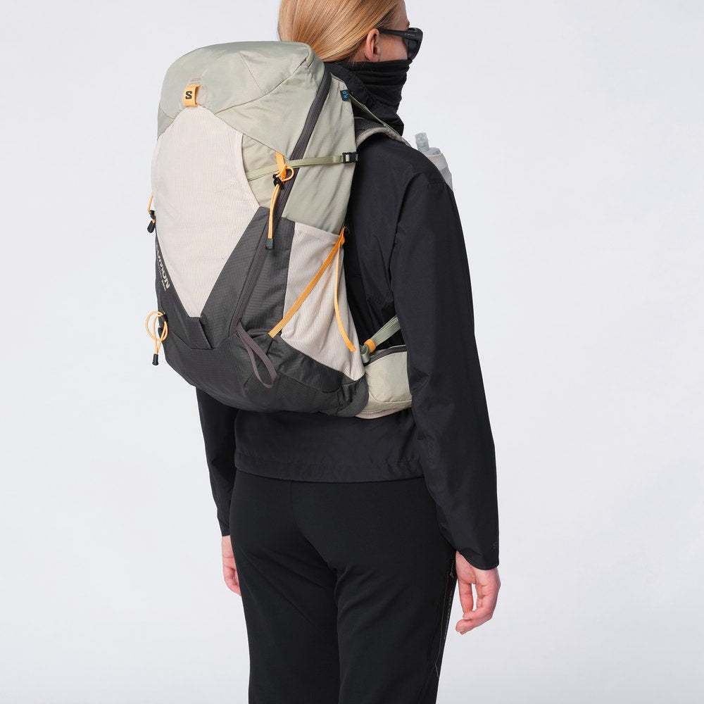 Women's 28L Hiking Backpack