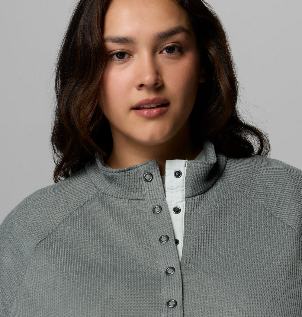 Women's Plus Waffle-Knit Half-Snap Shirt - Gray