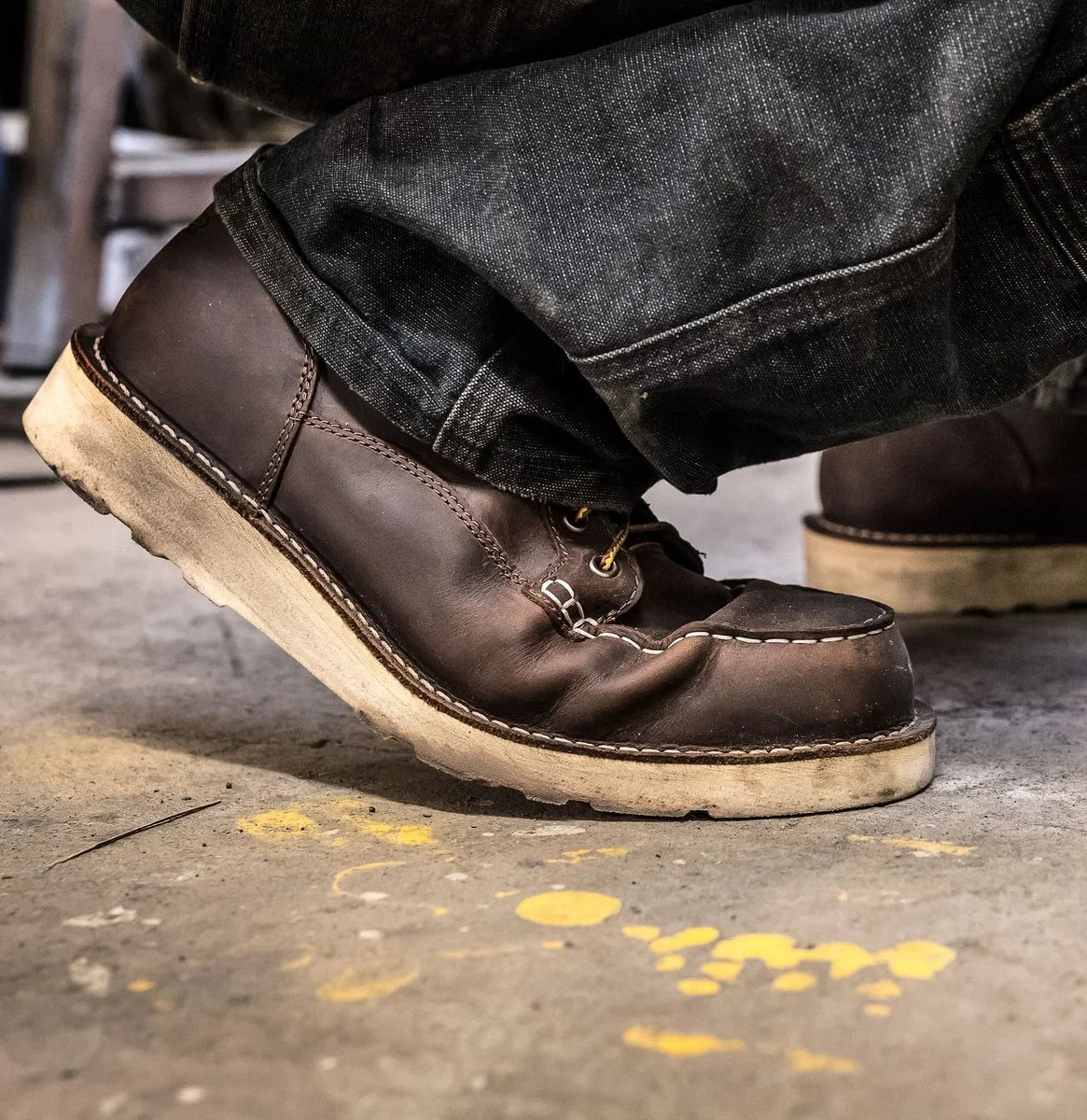 Men's 6-Inch Moc Toe Leather Work Boot - Brown