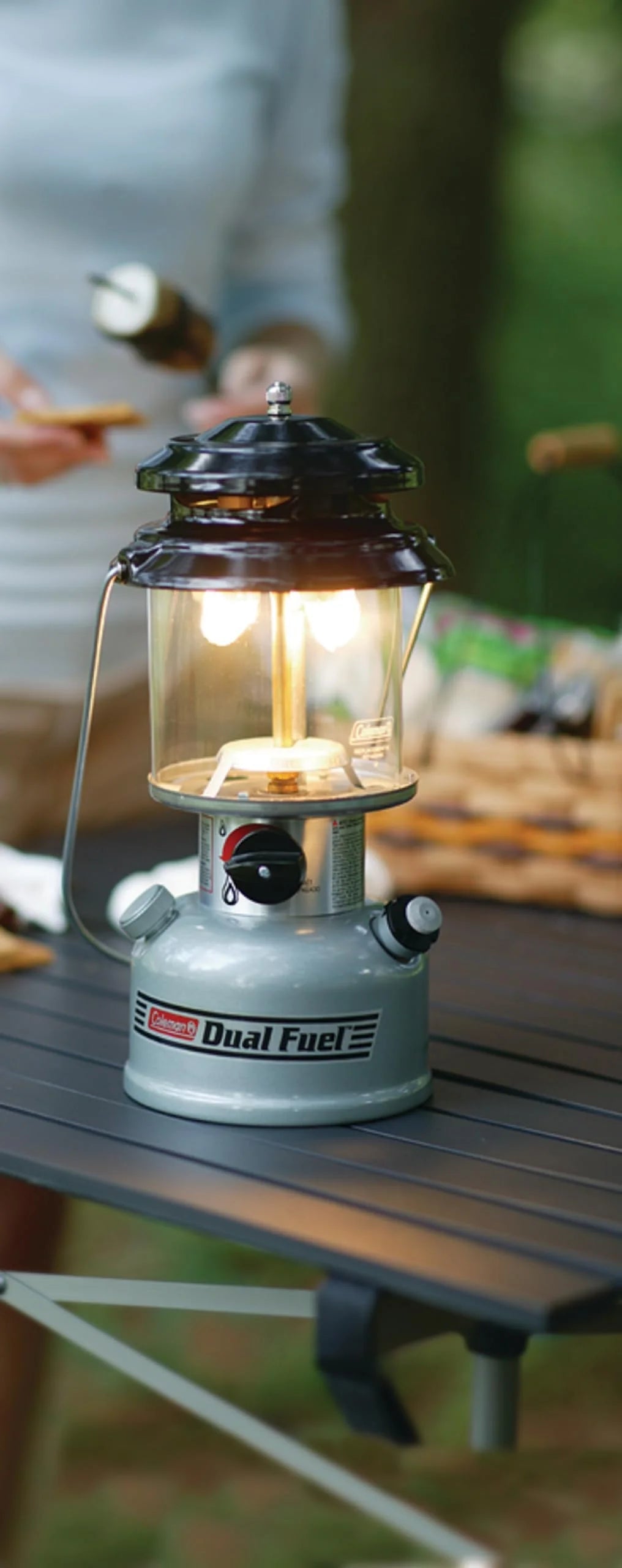 Coleman Premium Dual Fuel Lantern With Hard Carry Case, 700 Lumens - 3000000945
