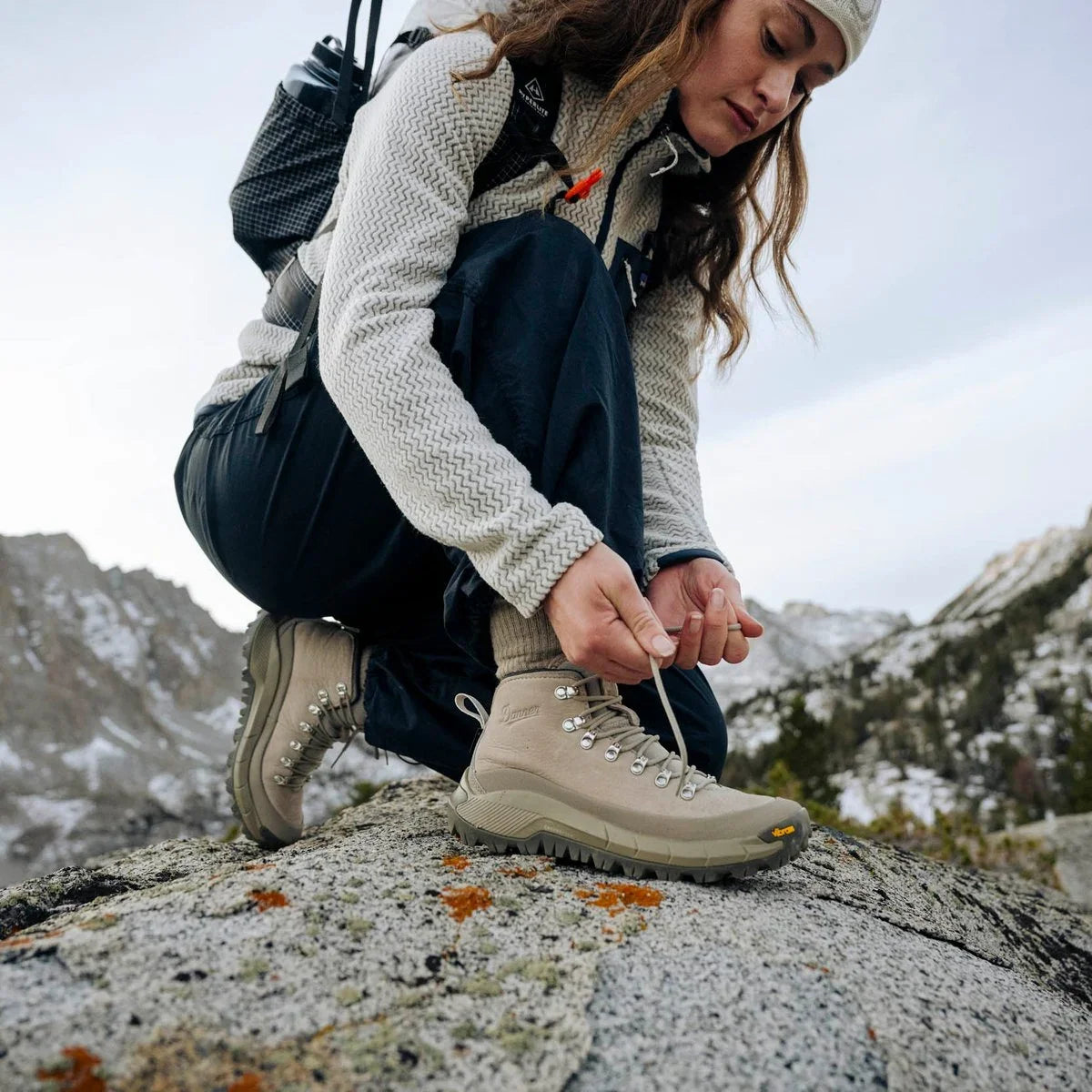 Women's Waterproof Mid Hiking Boot - Ash Gray