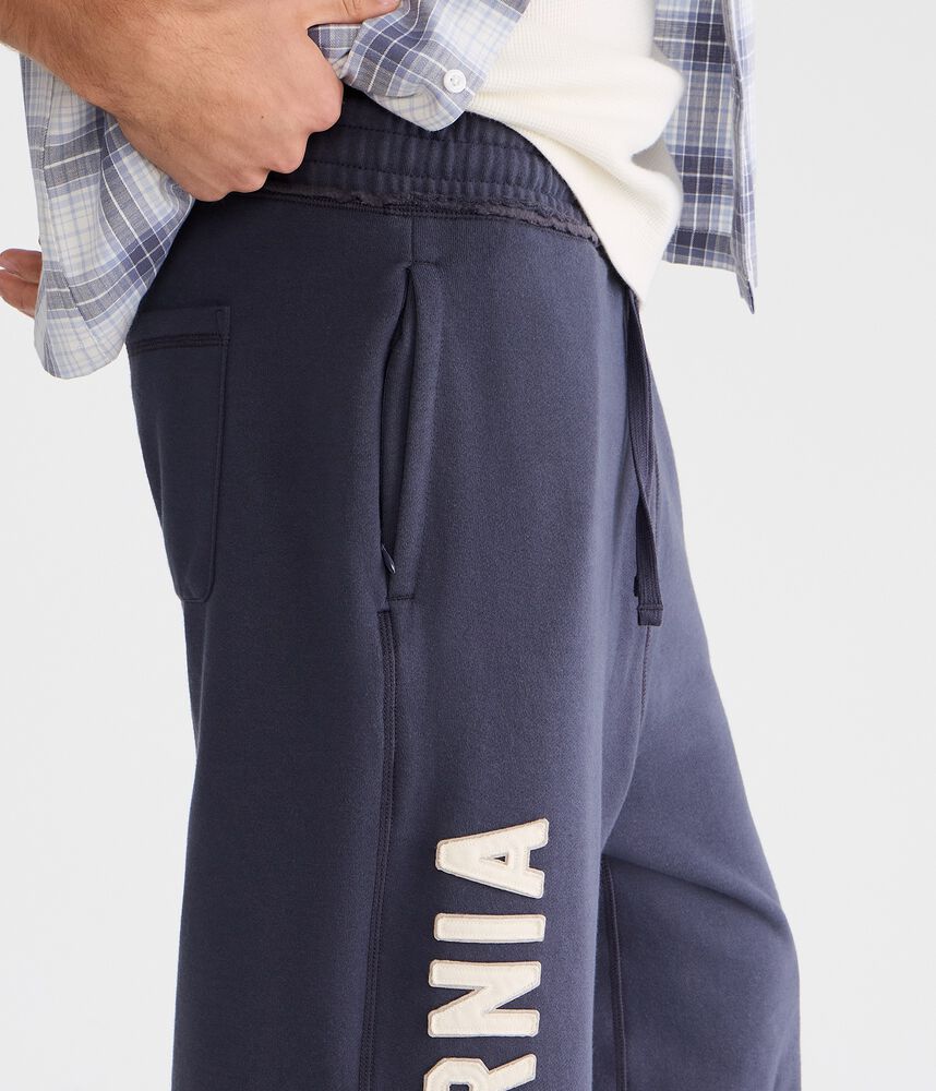 Men's Baggy Straight-Leg Graphic Sweatpants