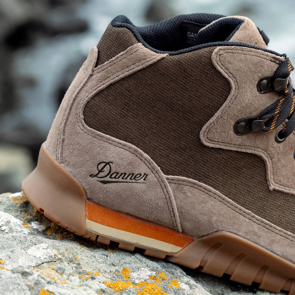 Men's Waterproof Hiking Boot - Dark Brown