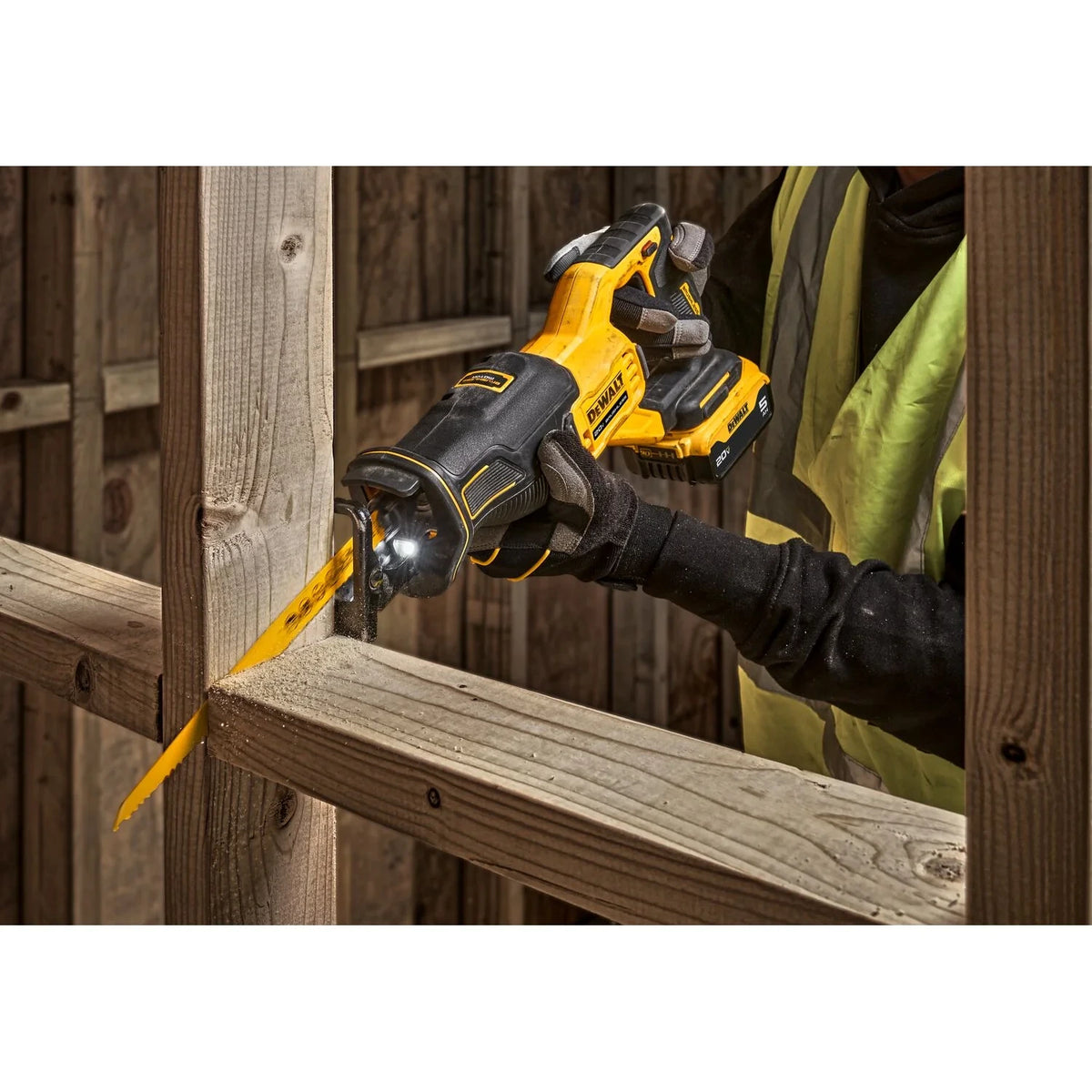 Brushless Cordless Reciprocating Saw