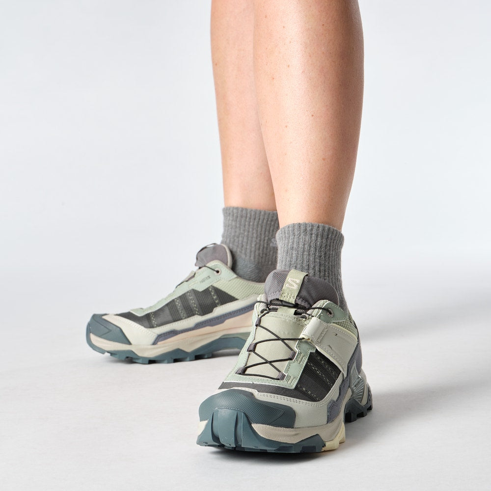 Women's Waterproof Hiking Shoes - Brown