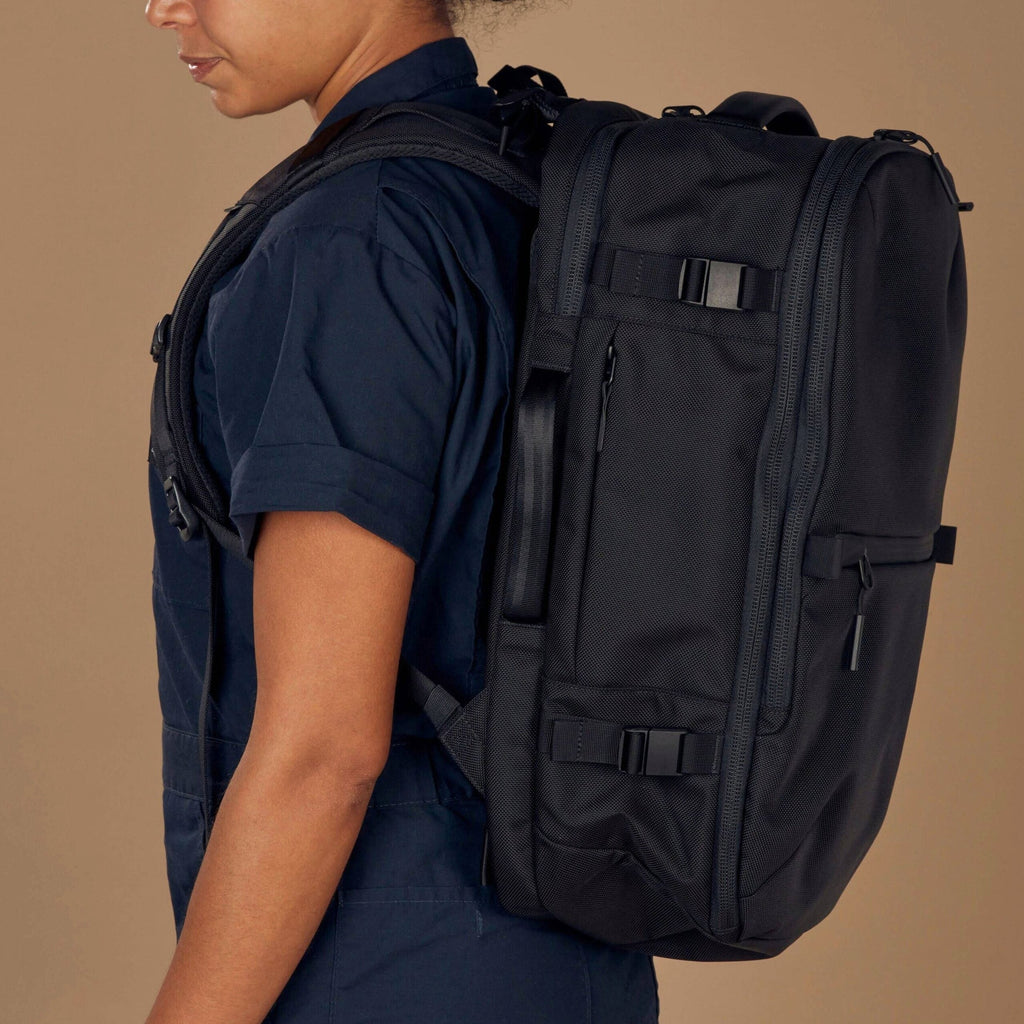 Aer Travel Pack 3 Backpack - 21.5h x 13w x 9d