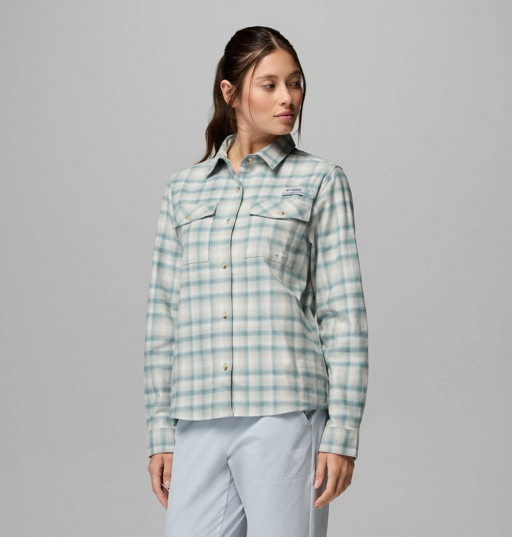 Women's Stretch Fishing Flannel Shirt - Plaid