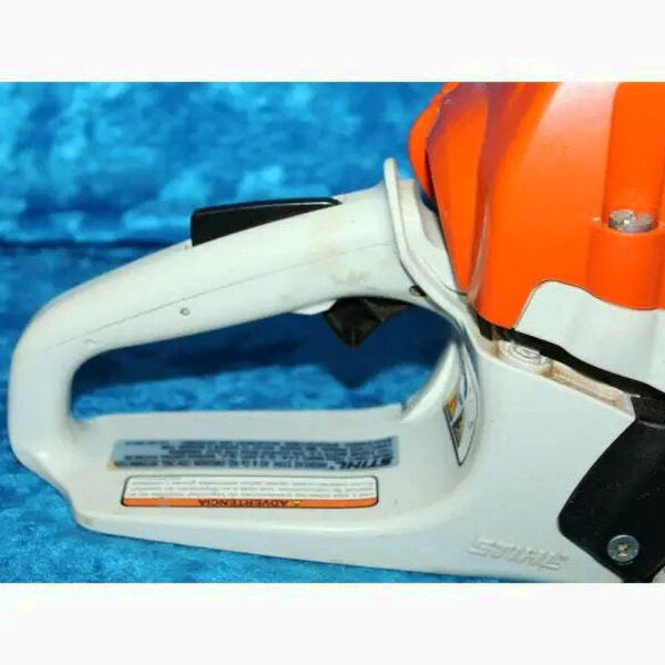 STIHL Farm Boss Chainsaw 50.2 cc, 2.6 kW - MS271