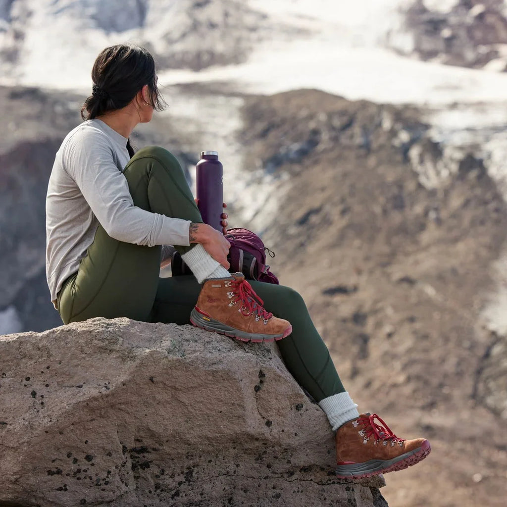 Women's Waterproof Hiking Boot - Brown Red