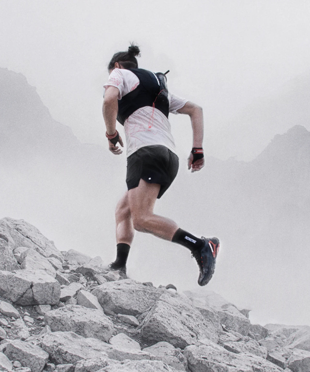 Technical Trail Running Shoes - Black Red