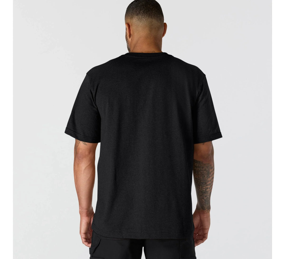 Men's Relaxed Pocket T-Shirt - Black