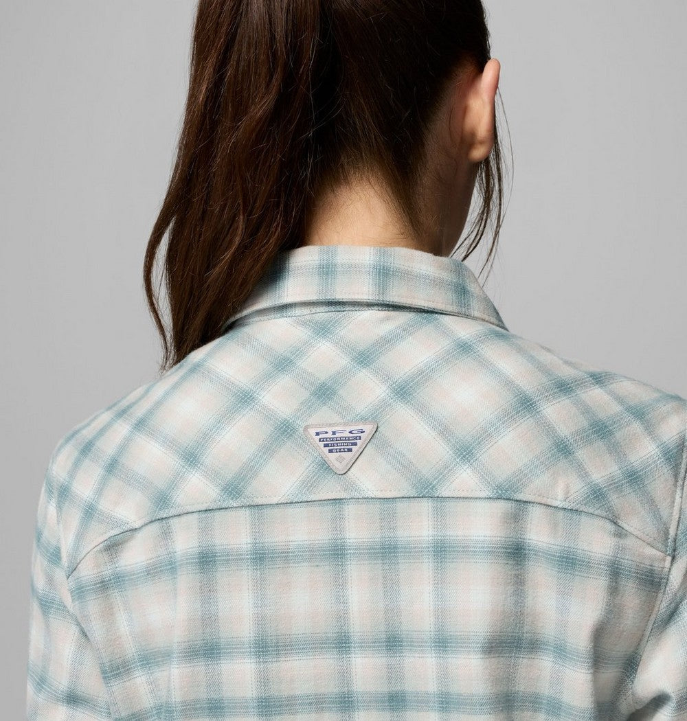 Women's Stretch Fishing Flannel Shirt - Plaid