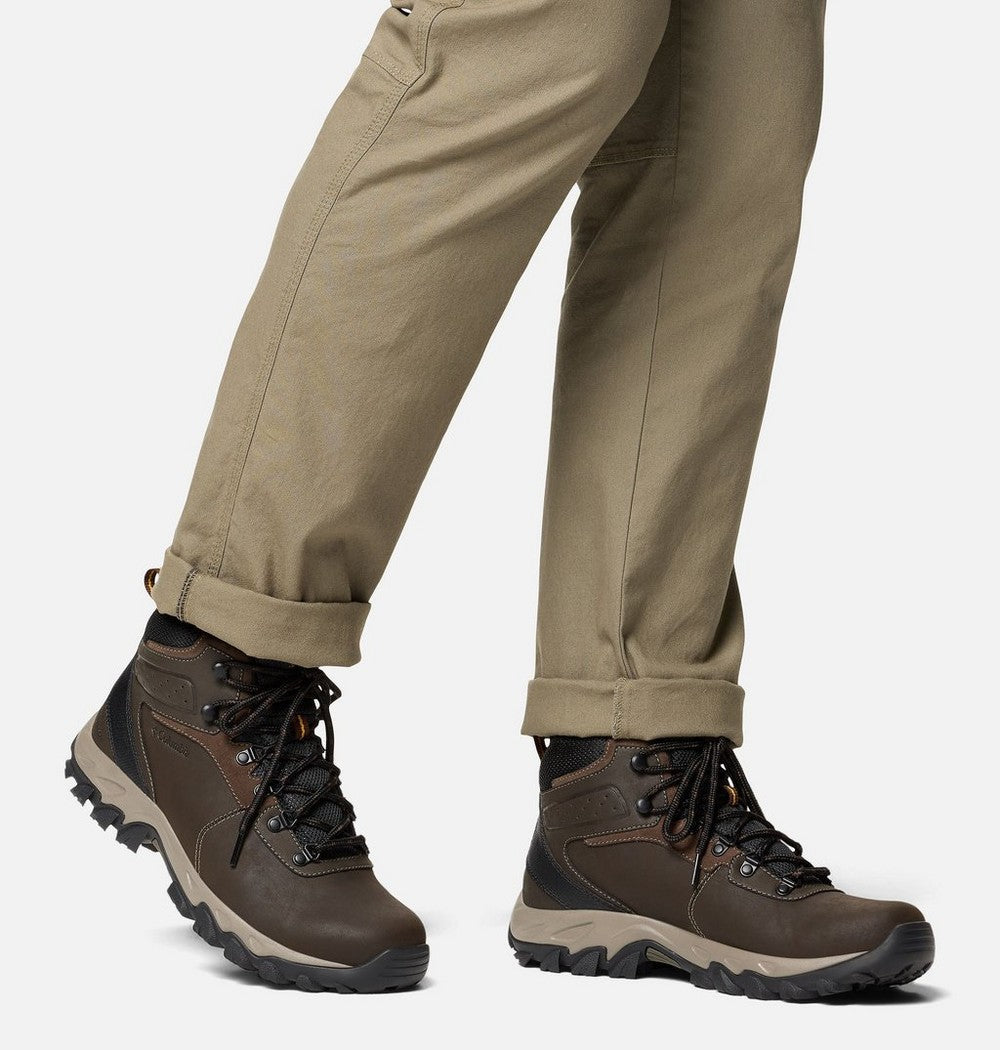 Men's Wide Waterproof Hiking Boot - Tan Blue