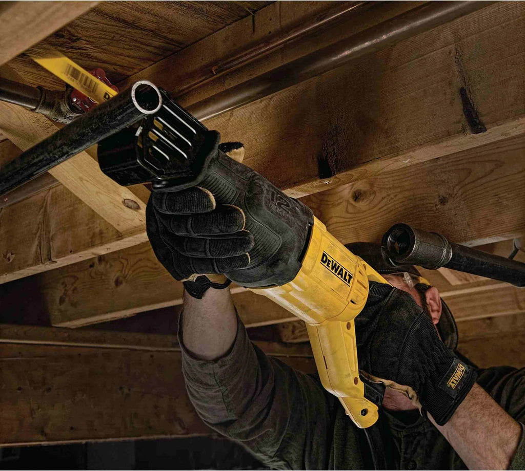 12-Amp Variable-Speed Reciprocating Saw