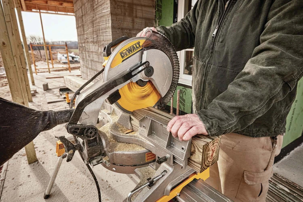 15-Amp 12-Inch Single-Bevel Compound Miter Saw