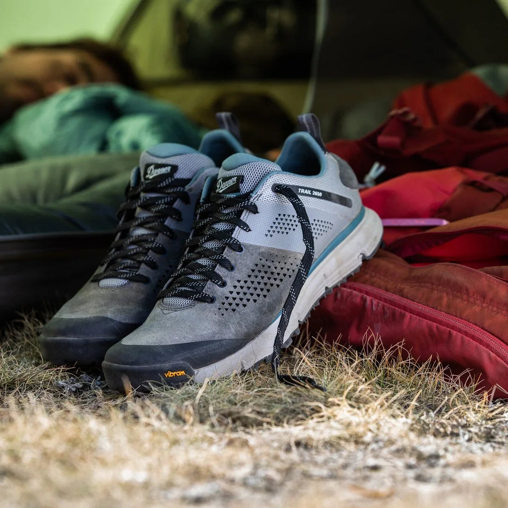 Men's Low Hiking Shoe - Charcoal/Blue