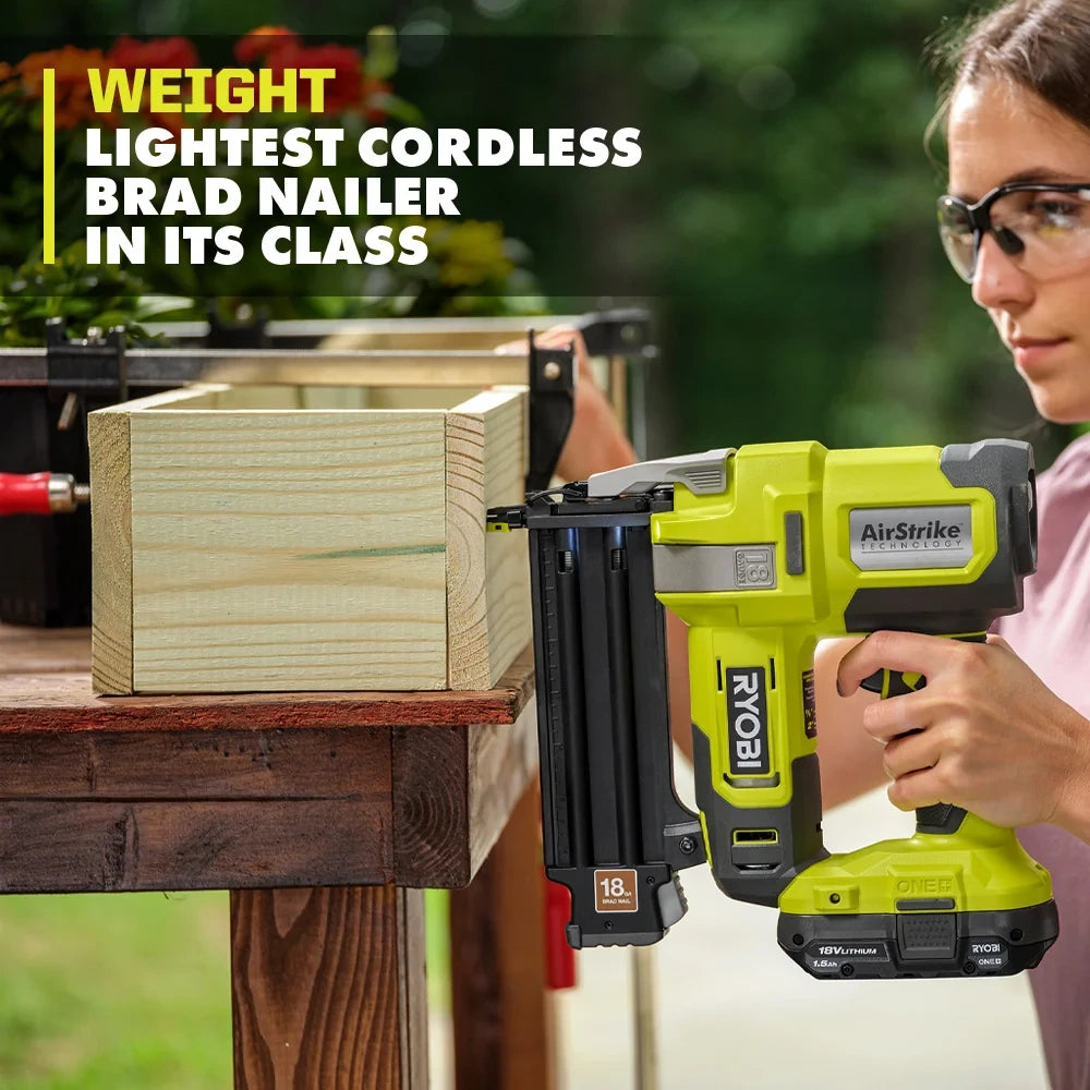 18V 18-Gauge Cordless Brad Nailer Kit