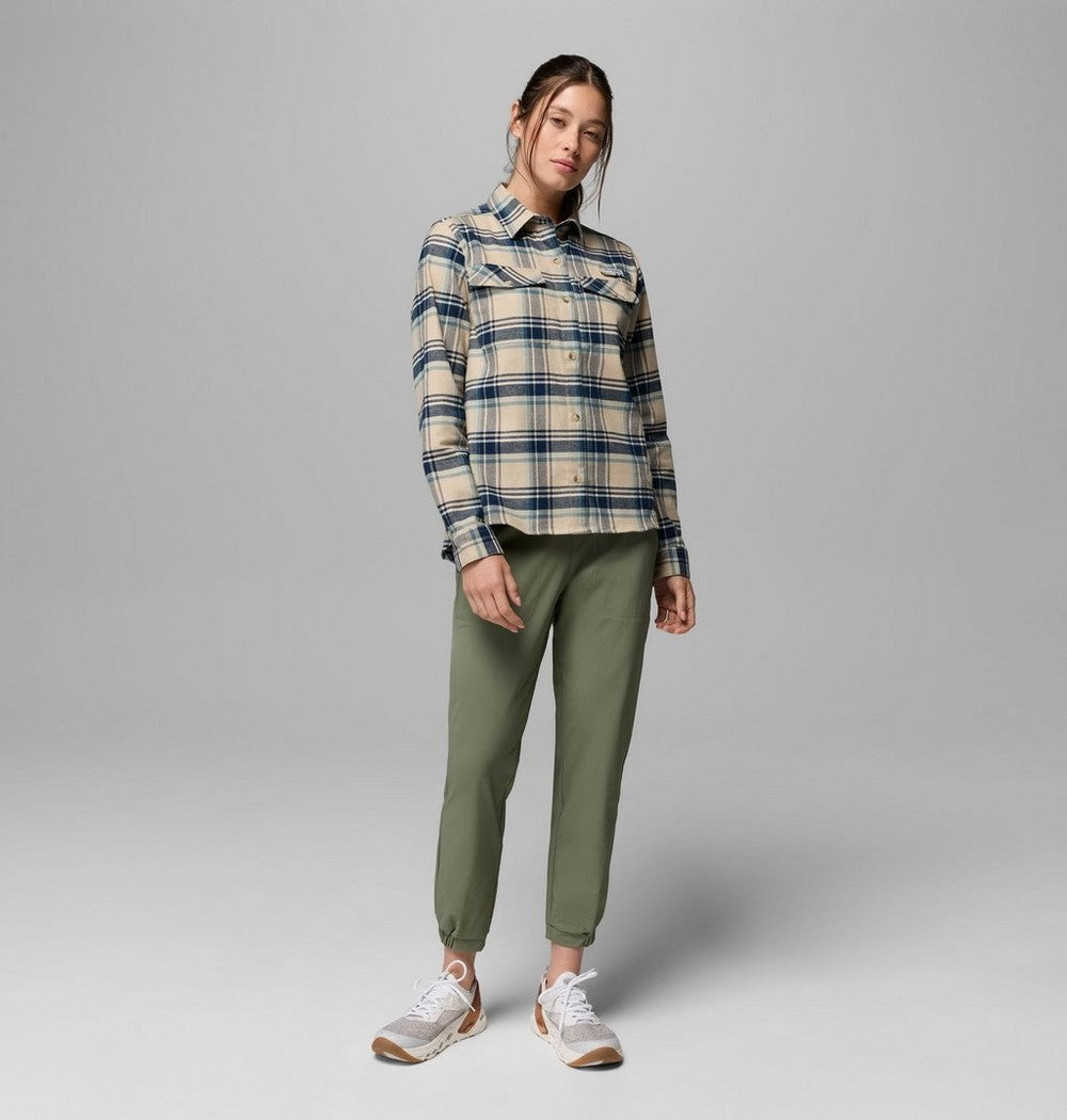 Women's Stretch Fishing Flannel Shirt - Plaid