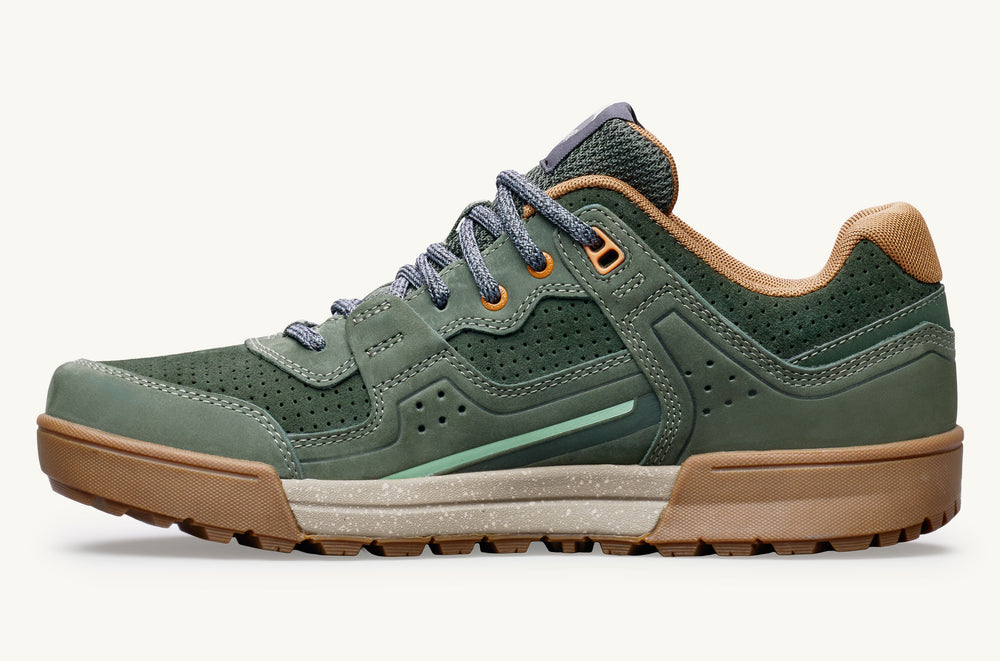 Men's Trail Sneaker - Moss