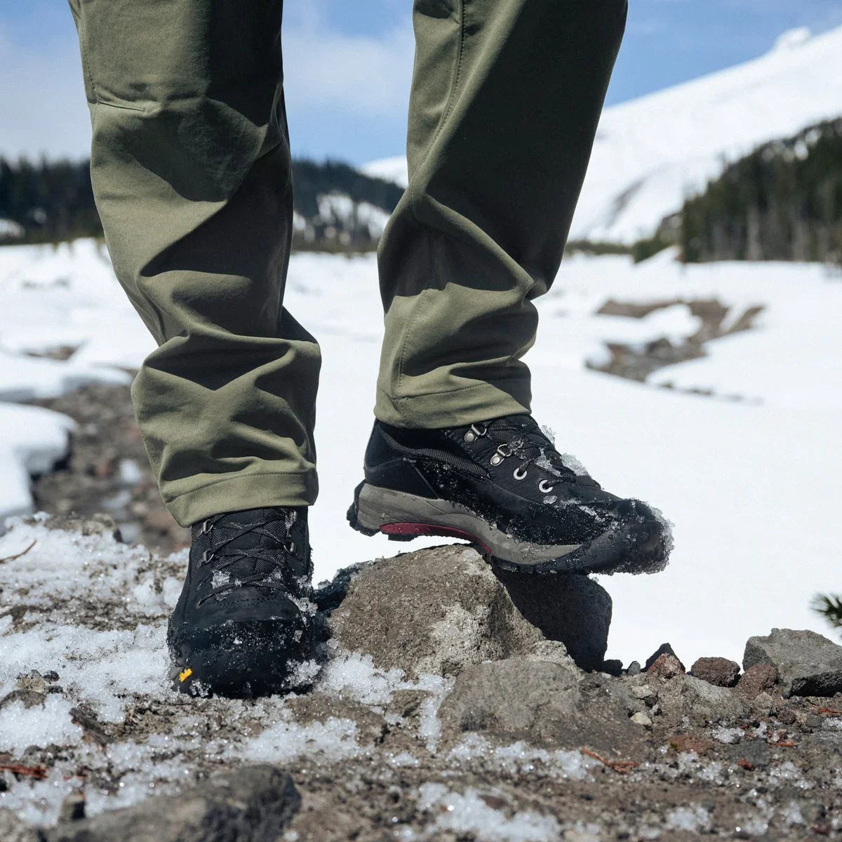 Women's 7-Inch Insulated Waterproof Hiking Boot - Black