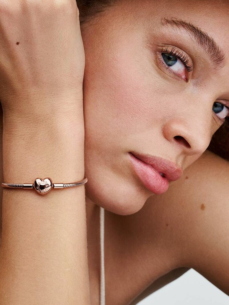 Rose Gold-Plated Heart Clasp Chain Bracelet