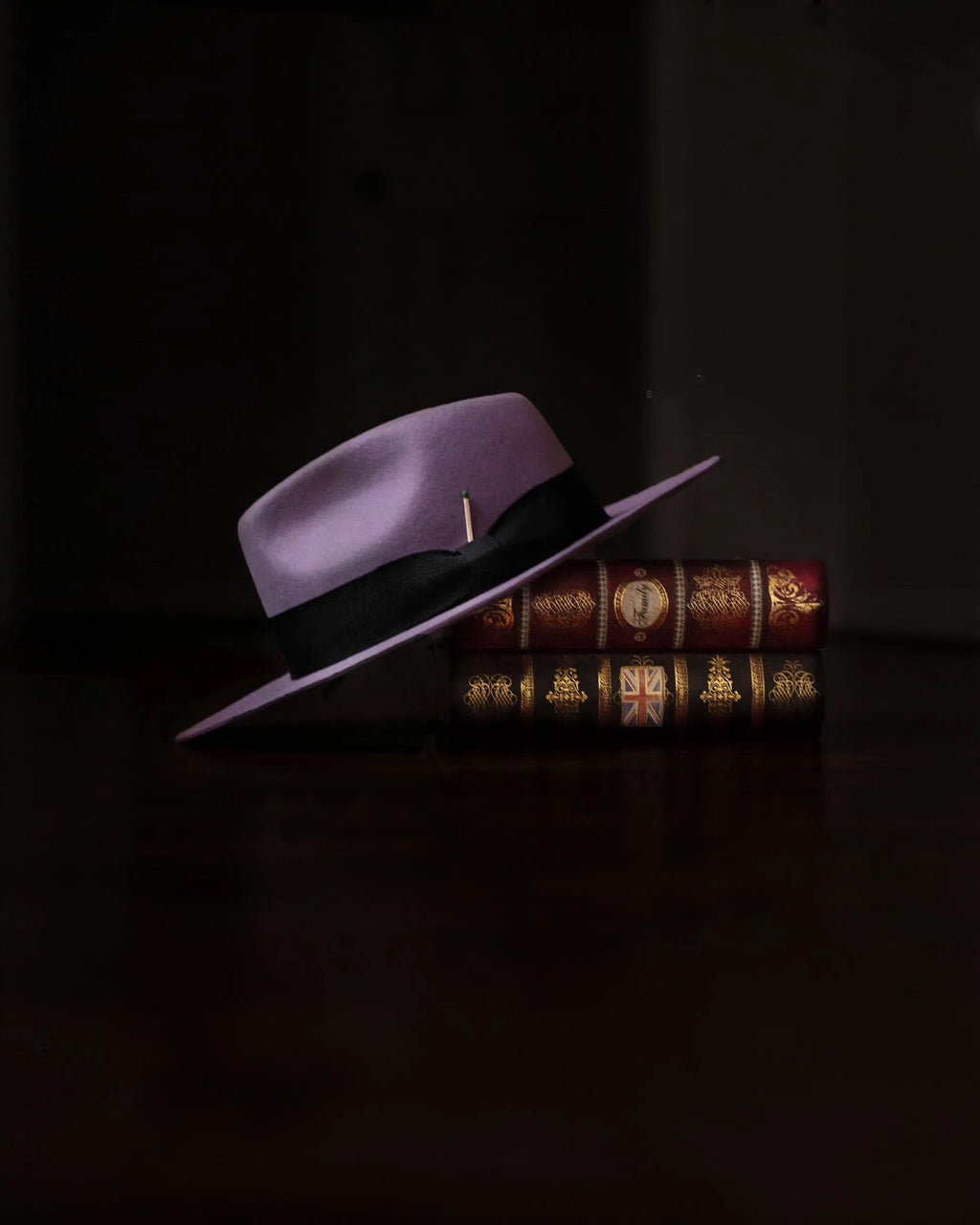 Eerguson Fedora - Lavender+Black