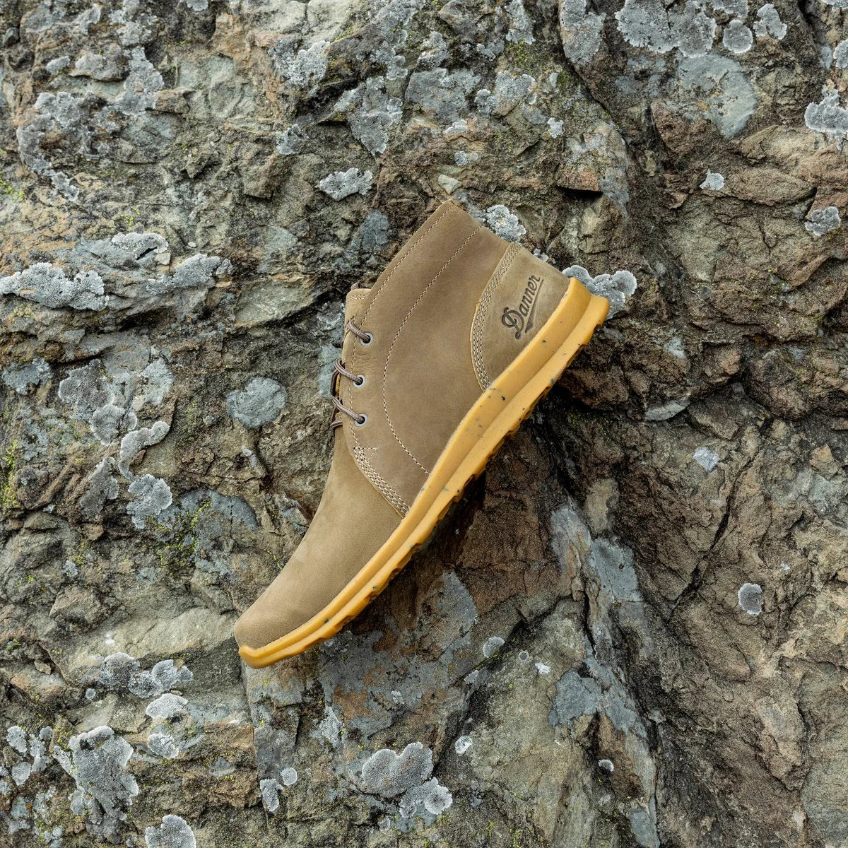 Men's Leather Chukka Boot - Tan