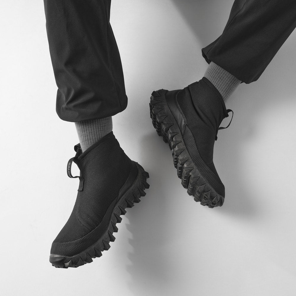 Mid Winter Slip-On Shoe - Gray