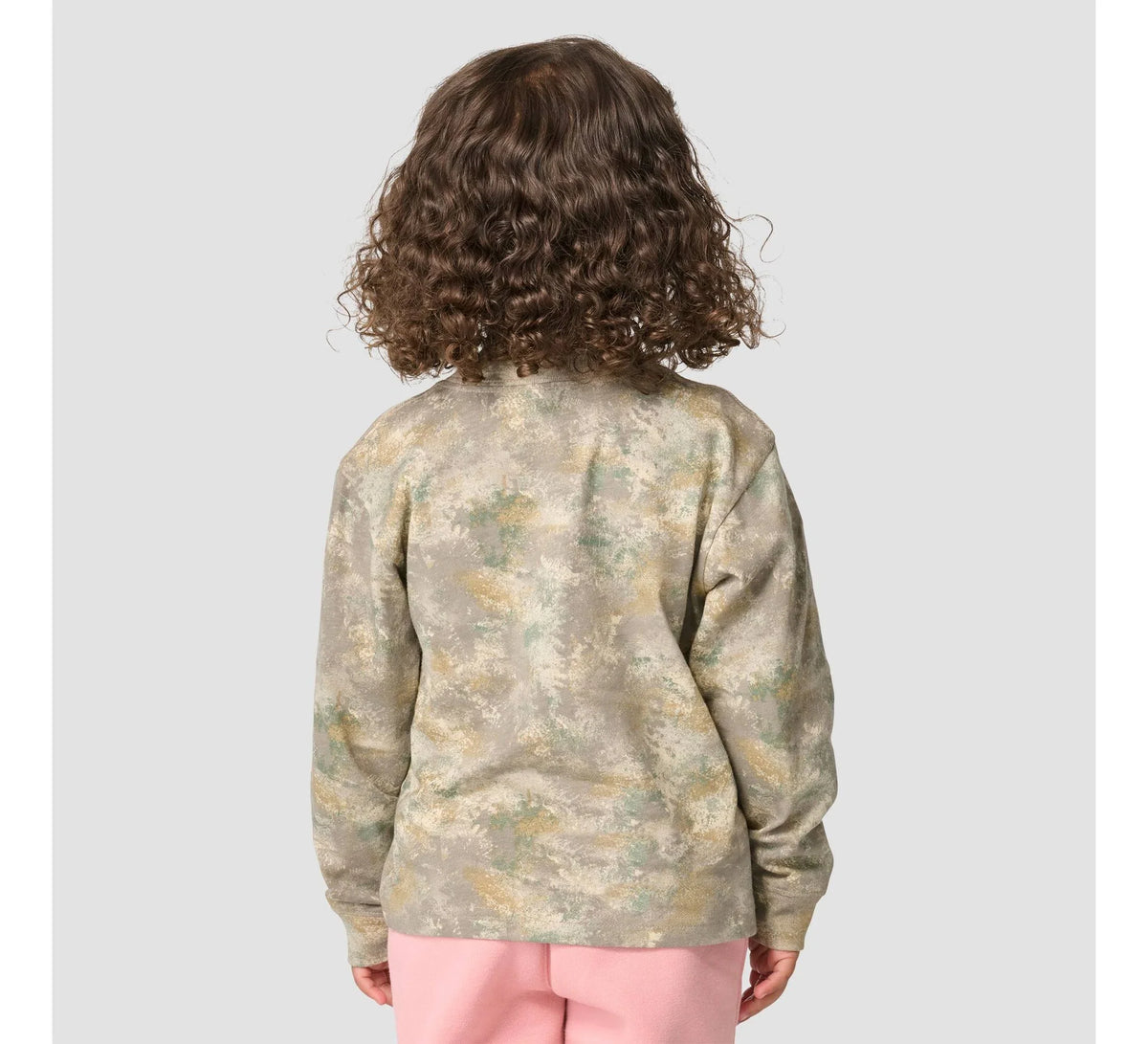 Girls' Long-Sleeve Camo Pocket T-Shirt
