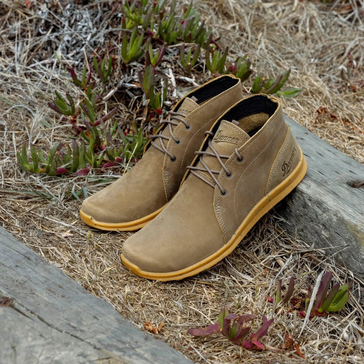 Men's Leather Chukka Boot - Tan