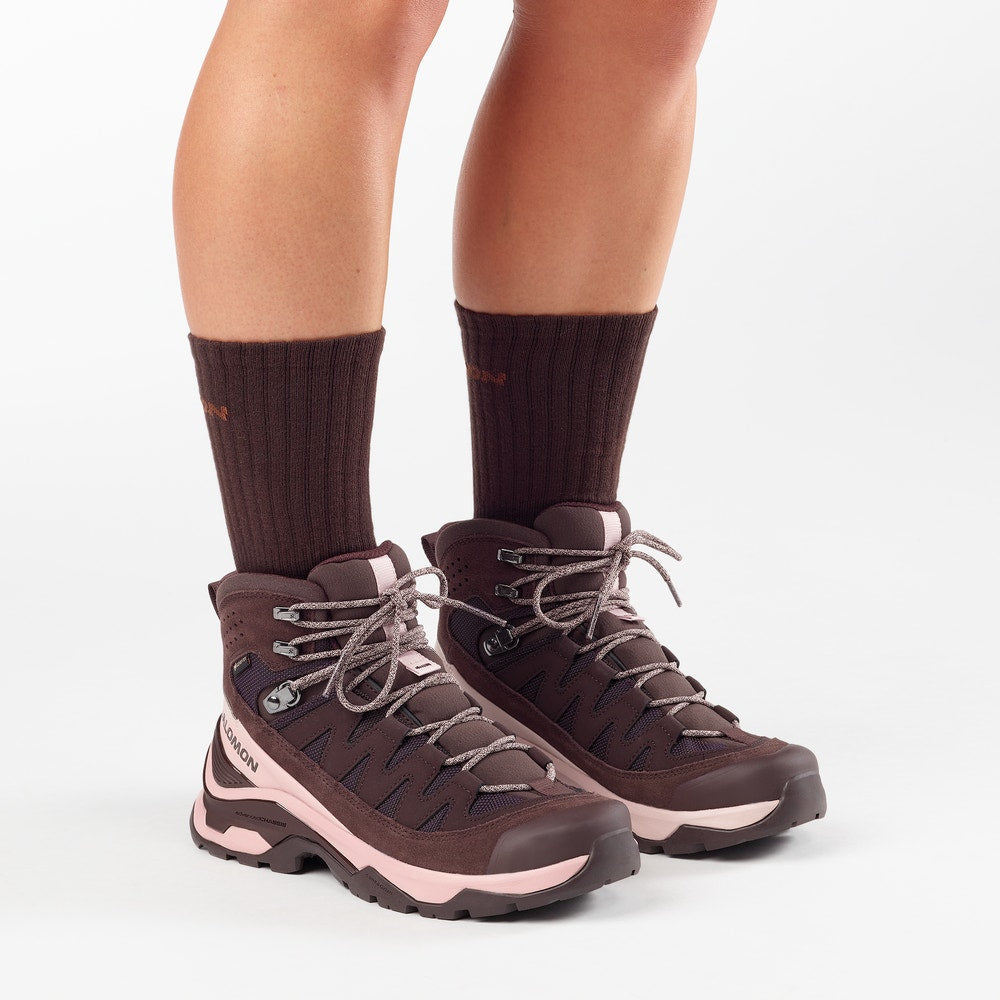 Women's Waterproof Hiking Boot - Black