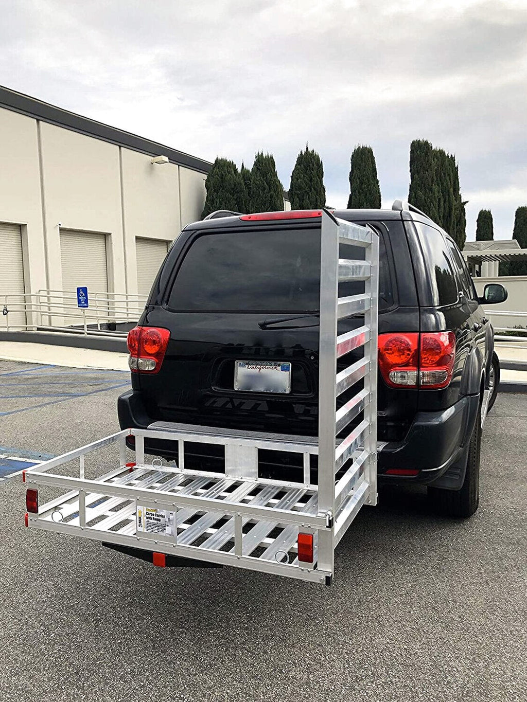 Aluminum Hitch Mount Cargo Carrier With 47 Inch Long Ramp, 1 Pack - 80779