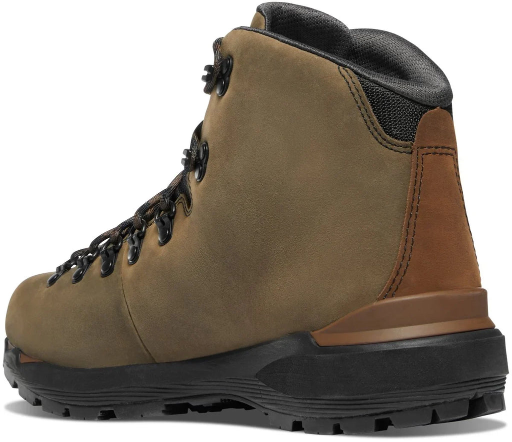 Waterproof Leather Hiking Boot - Topsoil Brown