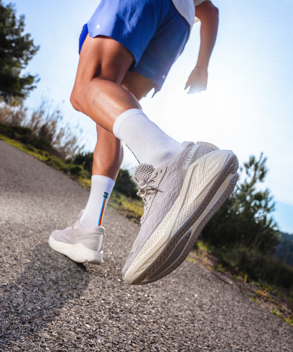 Men's Cushioned Road Running Shoes - White