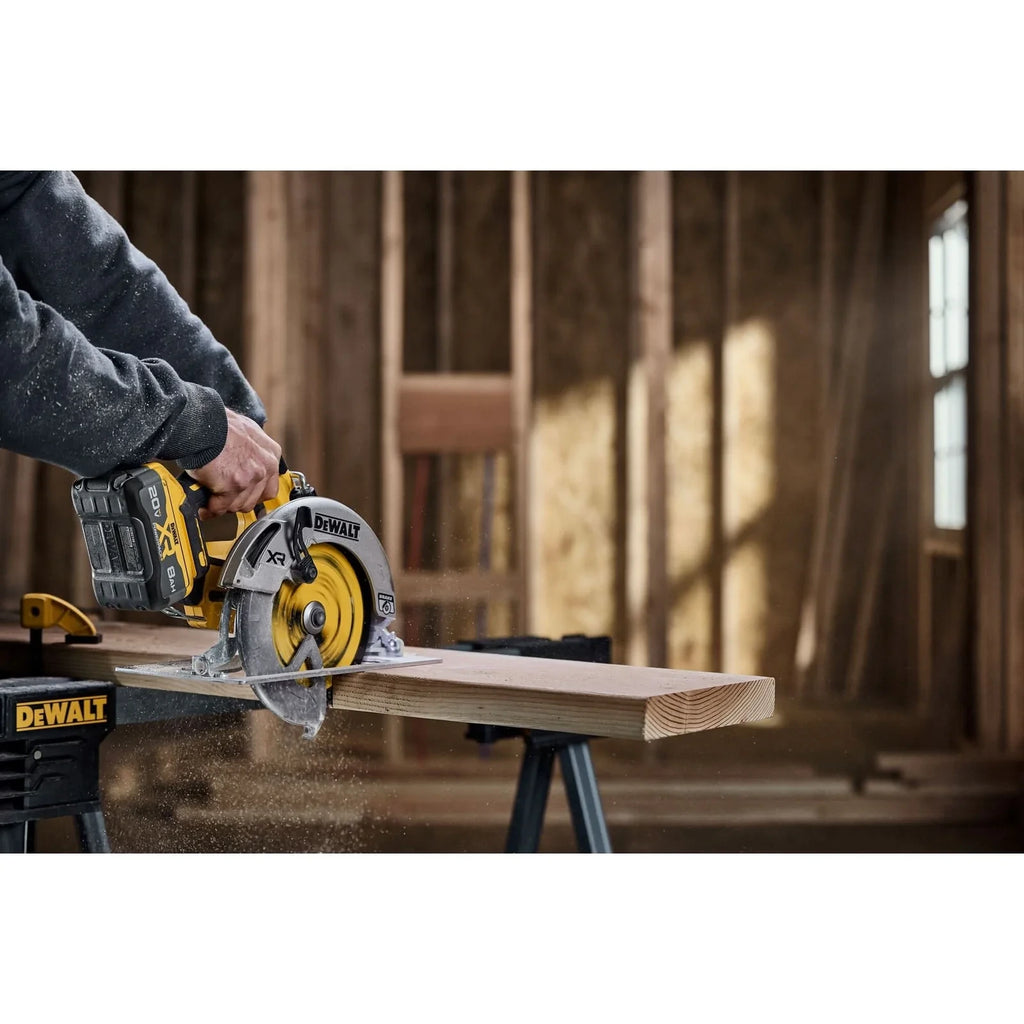 7-1/4 In. Brushless Cordless Circular Saw