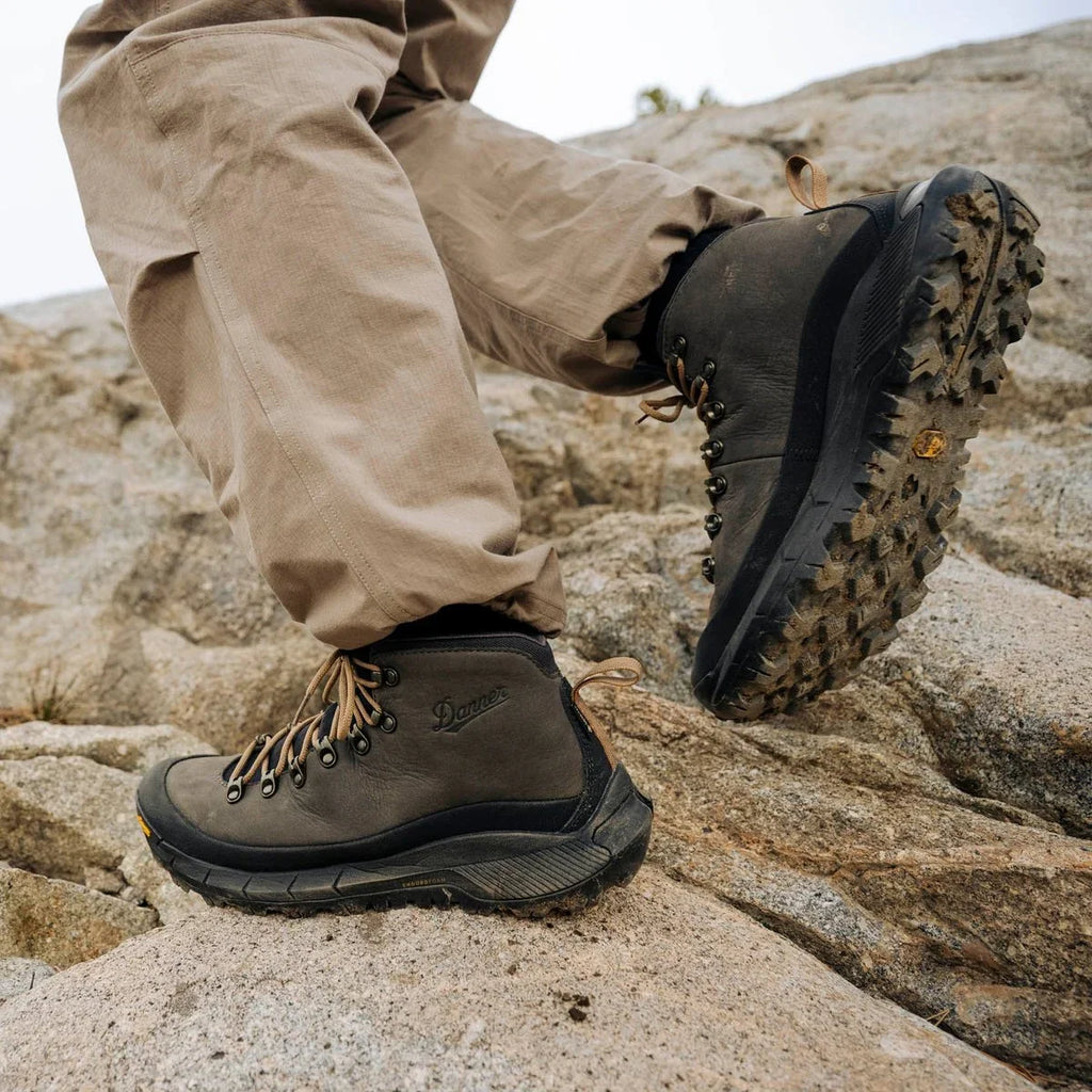 Men's Waterproof Mid Hiking Boot - Smoky Olive