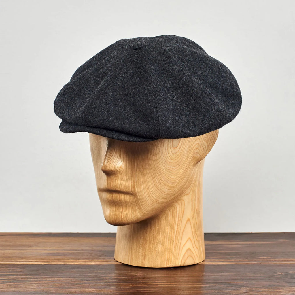 Birmingham Genuine Scottish Herringbone Tweed 8 Panels Man Cap Black Grey