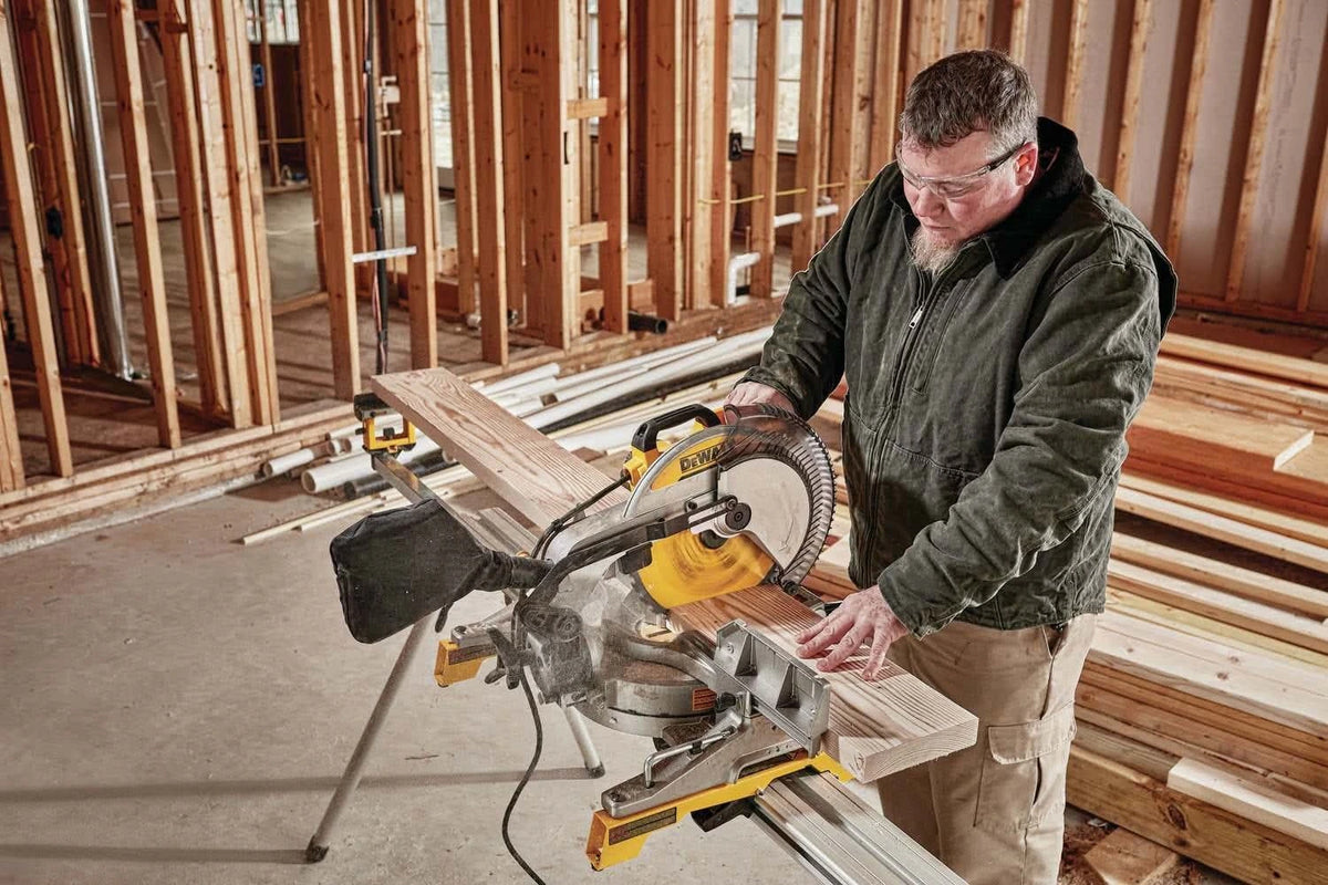 15-Amp 12-Inch Single-Bevel Compound Miter Saw