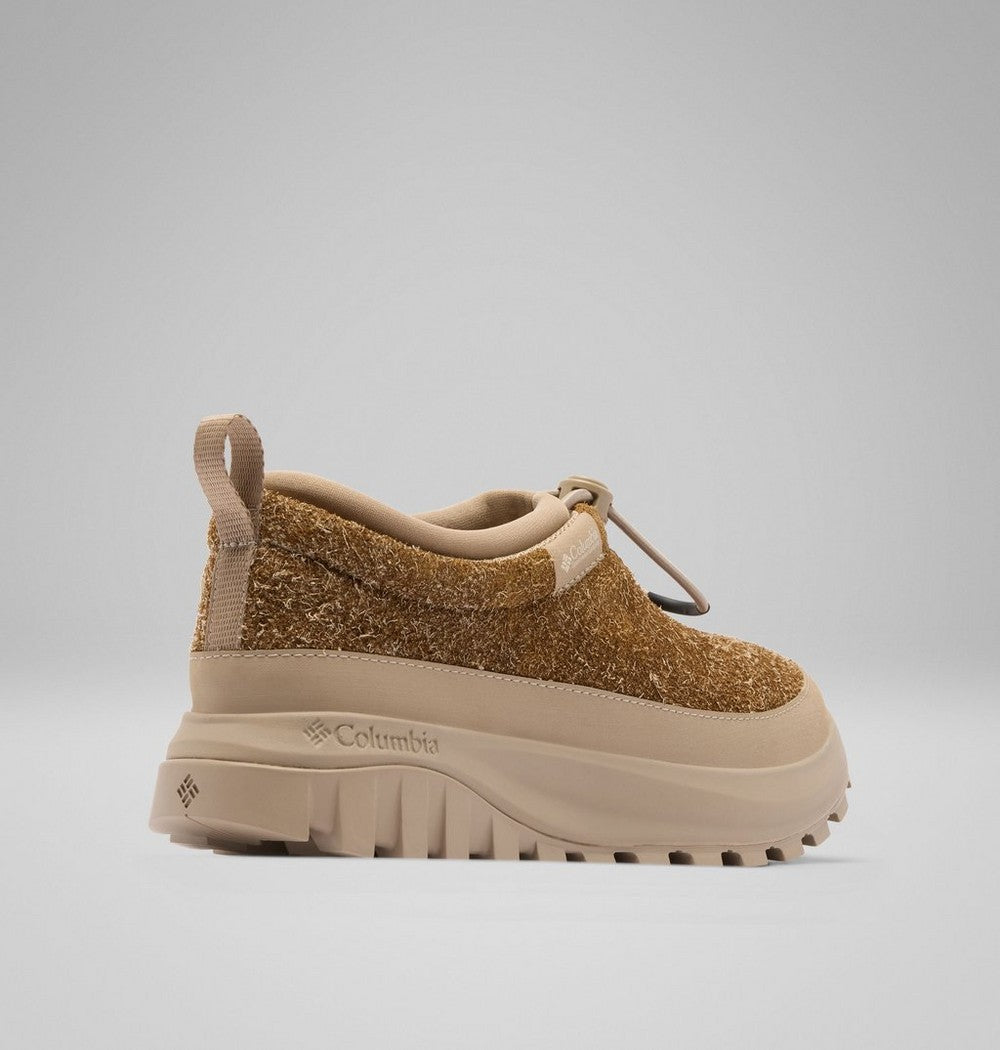 Women's Slip-On Winter Shoe - Tan