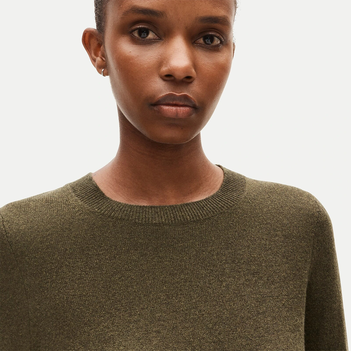 Cashmere Classic-Fit Crewneck Sweater - Black