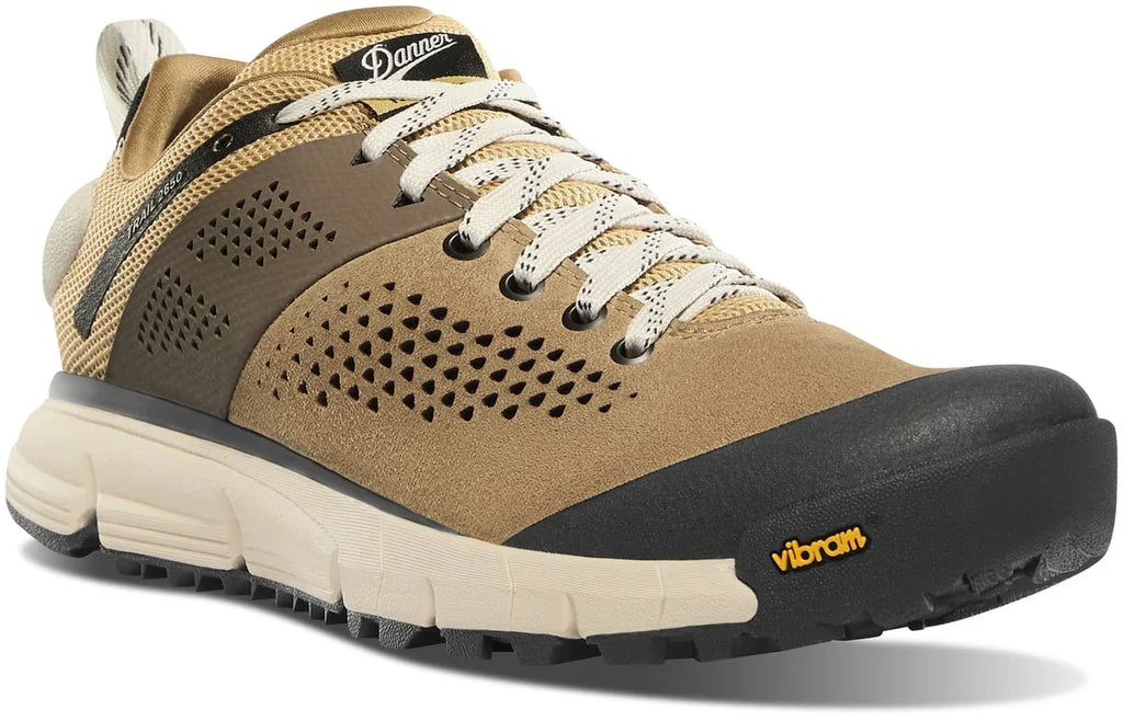 Women's Lightweight Hiking Shoe - Bronze/Wheat