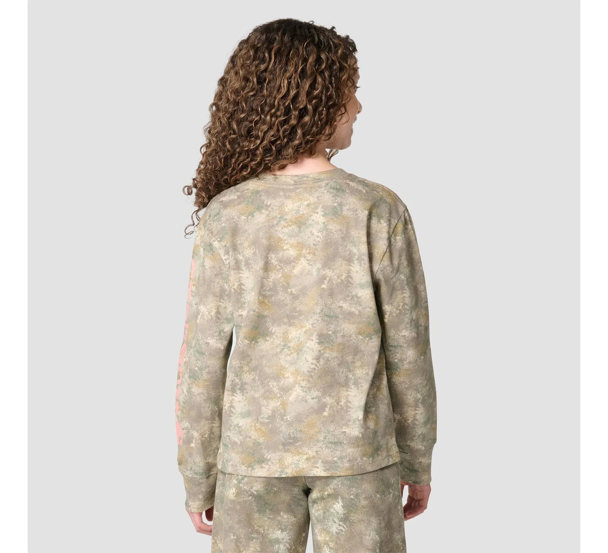 Girls' Long-Sleeve Camo Pocket T-Shirt
