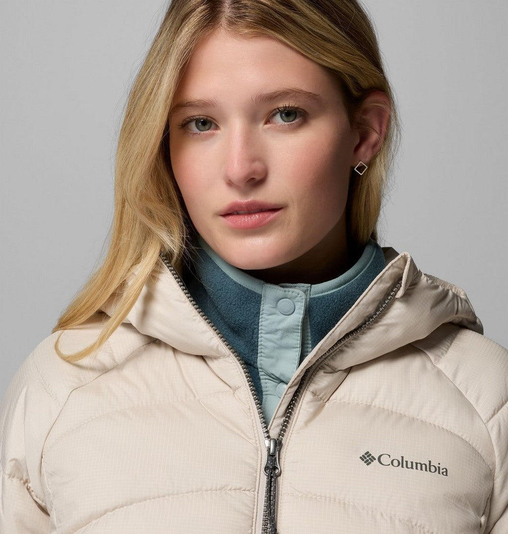 Women's Insulated Hooded Jacket - Wine