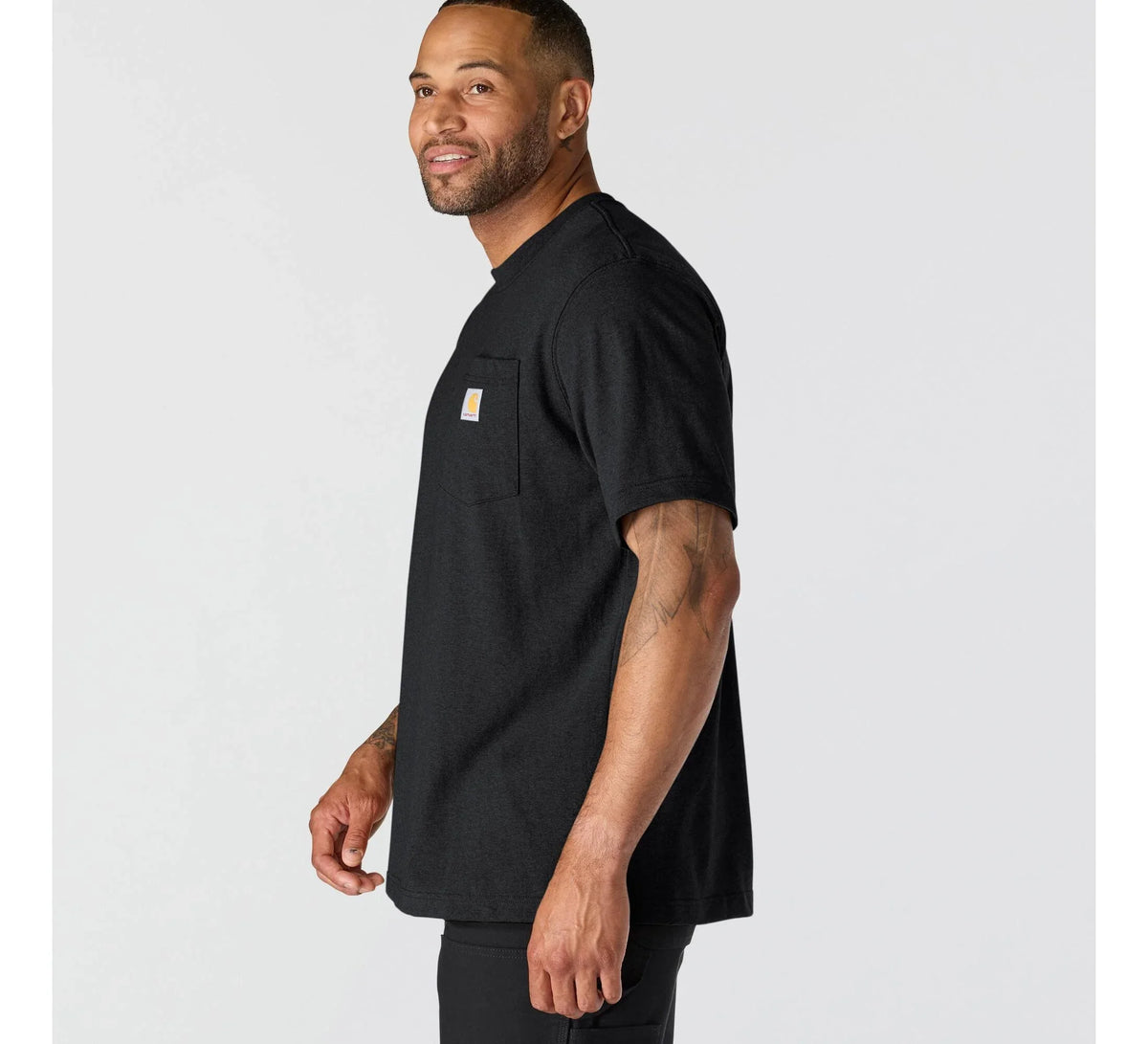 Men's Relaxed Pocket T-Shirt - Black