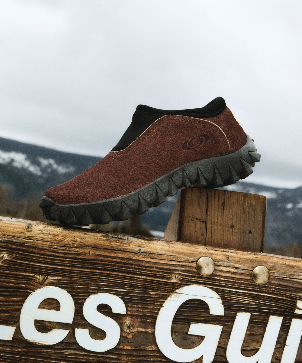 Unisex Insulated Slip-On Clog Shoe