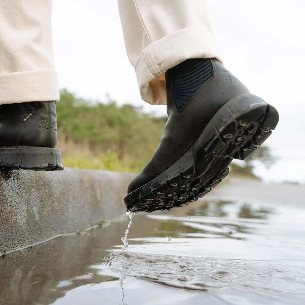 Women's Waterproof Chelsea Boot - Black