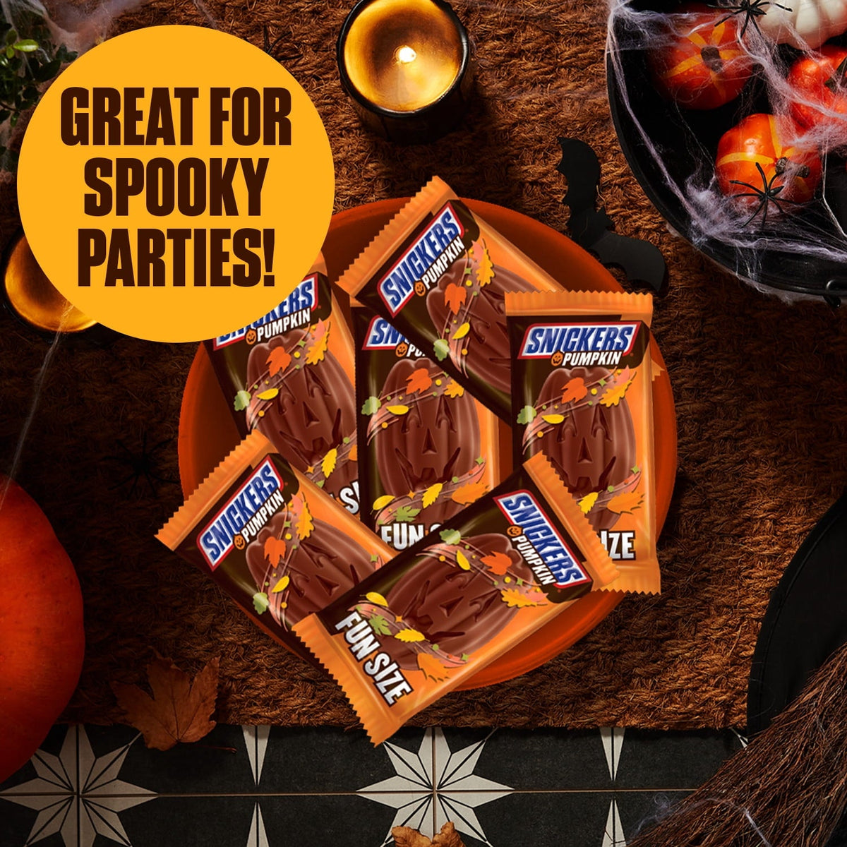 Snickers Pumpkins Fun Size Chocolate Halloween Candy Bars, - 5.5 Oz Pack