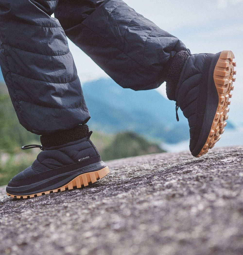 Women's Wide Insulated Short Winter Boot - Grey